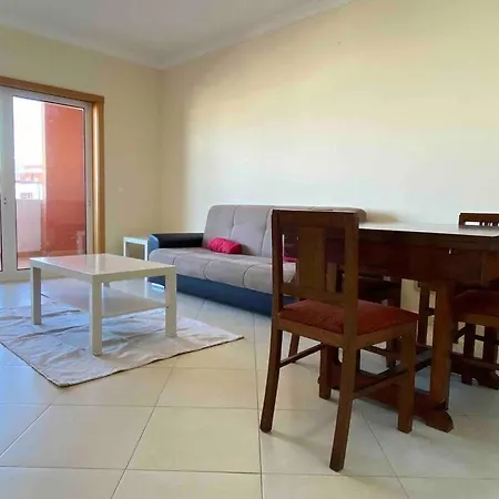Avenida Apartment